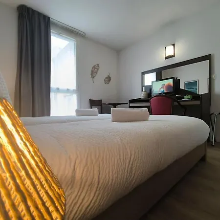 Apartment Fonctionnel-calme-parking Gratuit-wifi Idron
