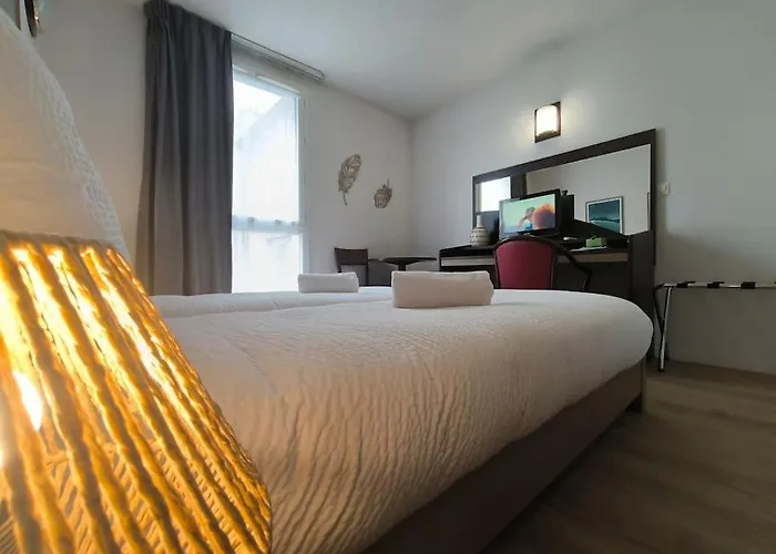 Apartamento Fonctionnel-calme-parking Gratuit-wifi Idron